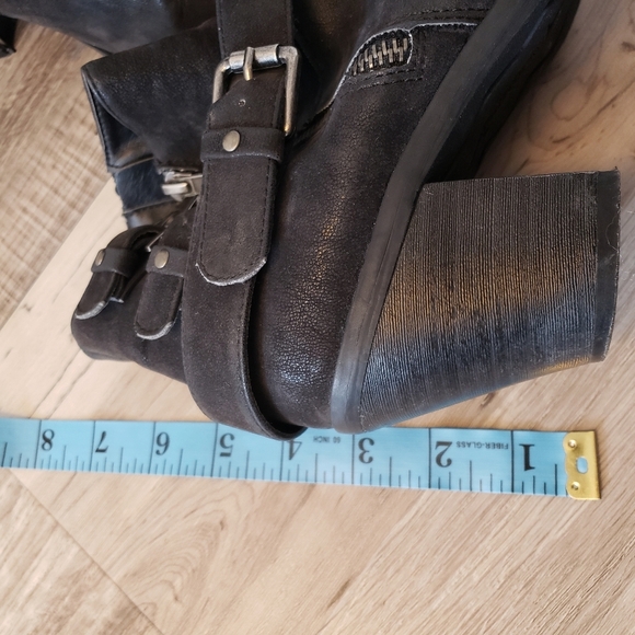 Ruff Hewn Dikson Black Buckled Ankle Boot - Picture 11 of 12